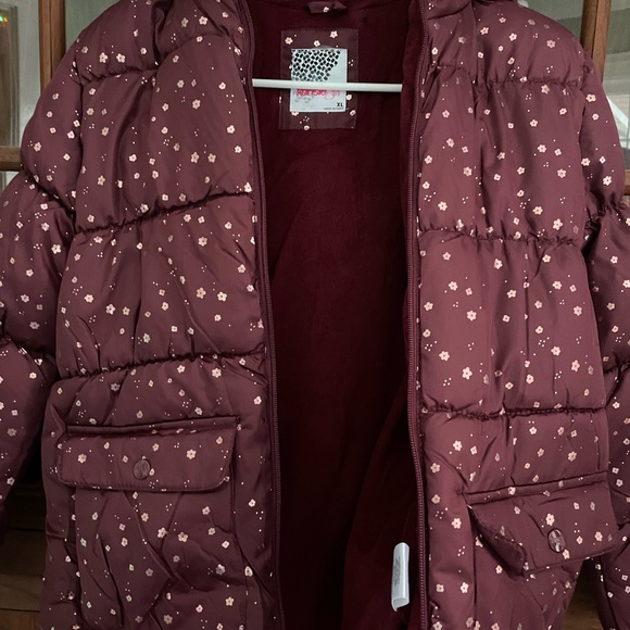 BNWT Girls Hooded Winter Coat With Hat Size XL - Picture 2 of 6
